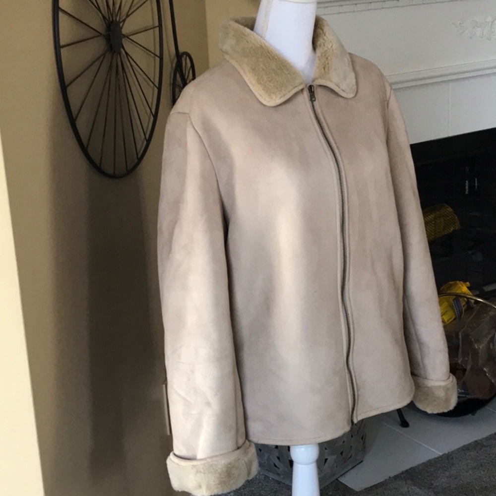 Coaco women’s suede coat